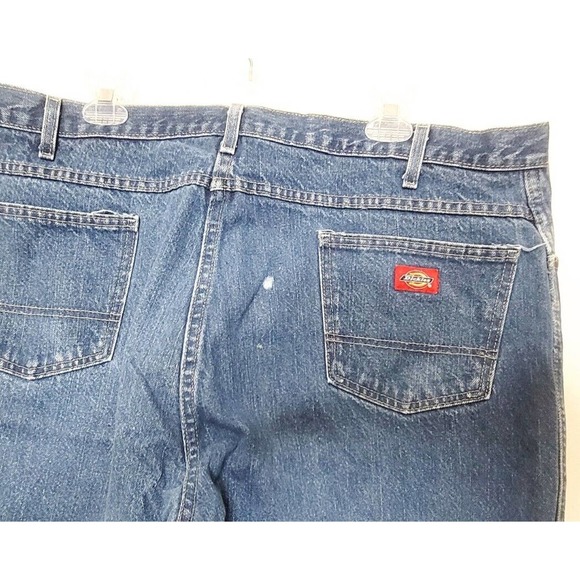 Dickies Straight Leg Jeans Mens Size 42x32 Medium Wash Denim Workwear Pants - Picture 6 of 8